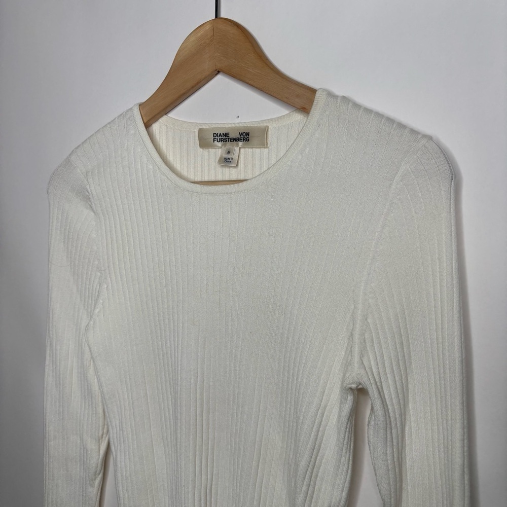 Diane Von Furstenberg Long Sleeve Ribbed Peplum Top Cream size Medium - Picture 5 of 9